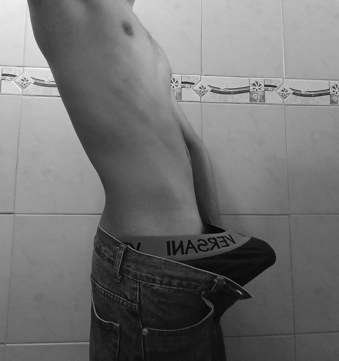 frxdxnt's tweet photo. que parason de webo https://t.co/edHIa6c61P