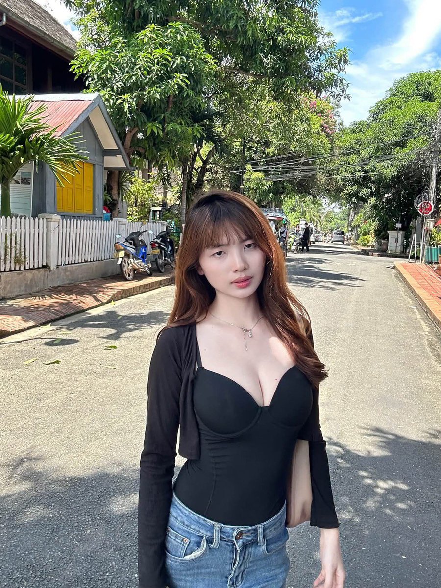 SamualEnnauy's tweet photo. ตอนแรกก็ไม่เชื่อ จนกระทั่งลองใช้เอง... ไอเทมลับที่บิวตี้บล็อกเกอร์เกาหลีโหวตให้เป็นอันดับ 1!" 💖 ครีมกันแดดเนื้อซูเฟล่ บางเบา คุมมันนาน 🌸
//🐹❣️

รับงานตลาดไท

👉𝑳𝒊𝒏𝒆🆔  :  @894hmrnm

เพีมเพิอน
https://t.co/LoqkivDEd5

  6oo/1🥰🥀🥰🥀🥰🥀🥰

#รับงานตลาดไท #รับงานนวนคร https://t.co/dg24szrojm