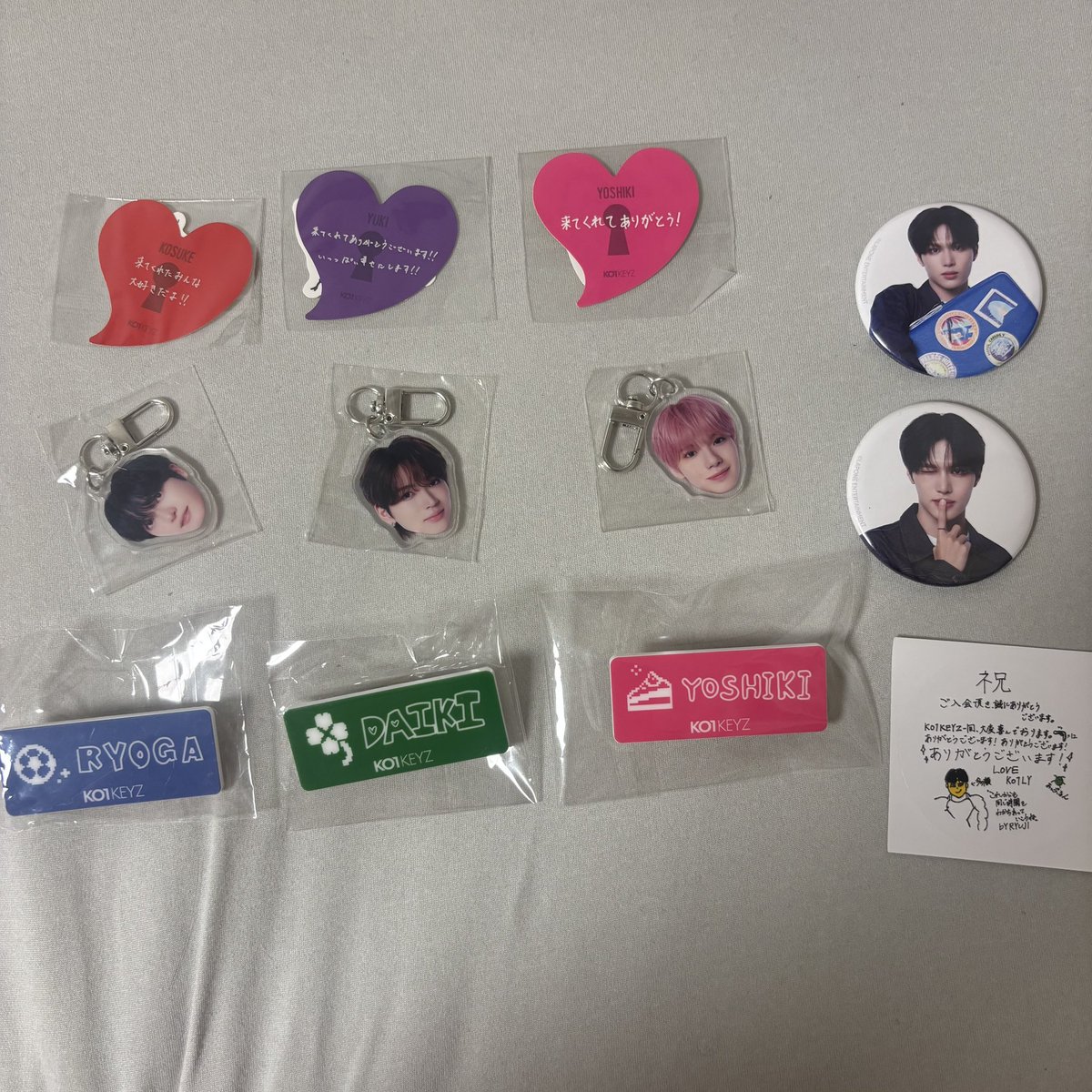 aaari__24's tweet photo. KO1KEYZ コイキーズ 1st FAN MEETING ラントレ 7000円トレカ カプセルトイ 缶バッチ 交換 

【譲】画像(1.2枚目)
加藤小野照井飯塚杉山シヨン矢田後藤安部

【求】柳谷(3枚目 💖＞🩵)

基本的に同種交換希望。異種も検討しますのでご気軽にご連絡ください。

関東オフト都内手渡し郵送

 #KO1KEYZ交換 https://t.co/FXp4jHjEAt