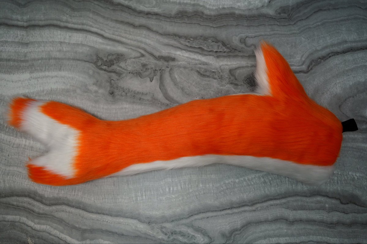 ArgetandLazuli's tweet photo. Say hello to a new #Protogenfursuit ! 🐾⚡️
Custom #protogen Mini Partial made for @Hungrypooch211 : 4 custom faces and a slot machine minigame on the LED visor, a shark tail, puffy handpaws with orange claws and LEDs 300+% brighter than HUB75.
Which face is your favourite? 👀🐾 https://t.co/ekf8qVbJoK