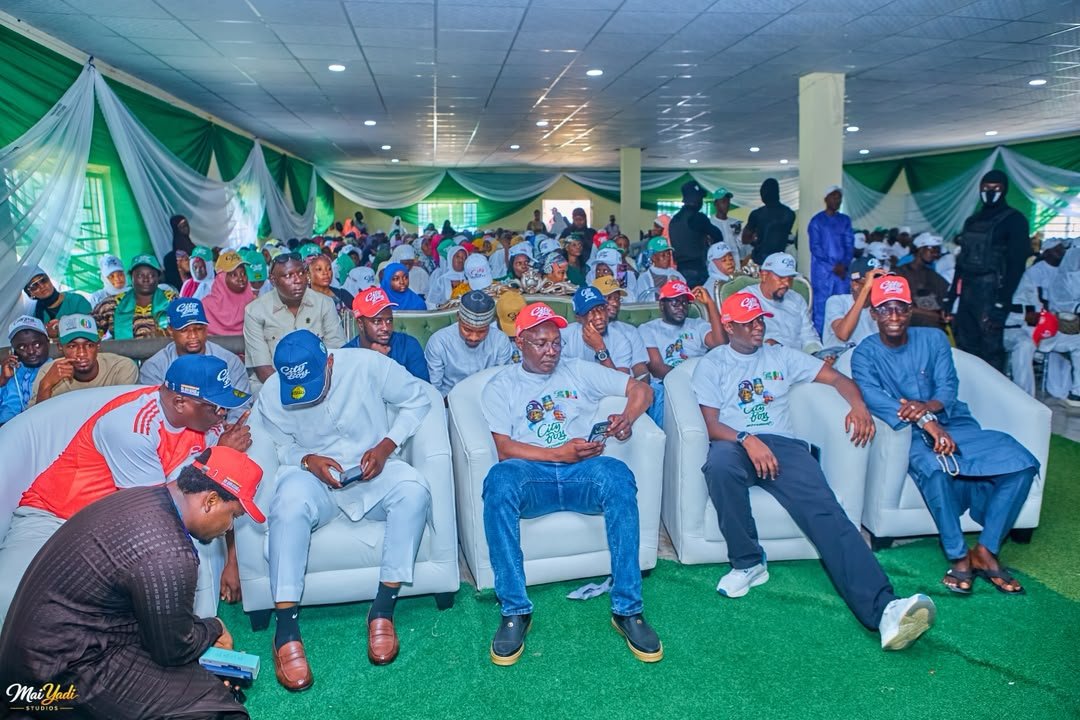 CITYBOYKDMedia's tweet photo. The Kaduna State Chapter of the City Boy Movement successfully held Operation Deliver Your Polling Unit — Zone 1 in Zaria, bringing together members contesting for the Ikara/Kubau Federal Constituency, Local Government Chairmen, State Executives. @STinubu https://t.co/Hb00iiTWdF