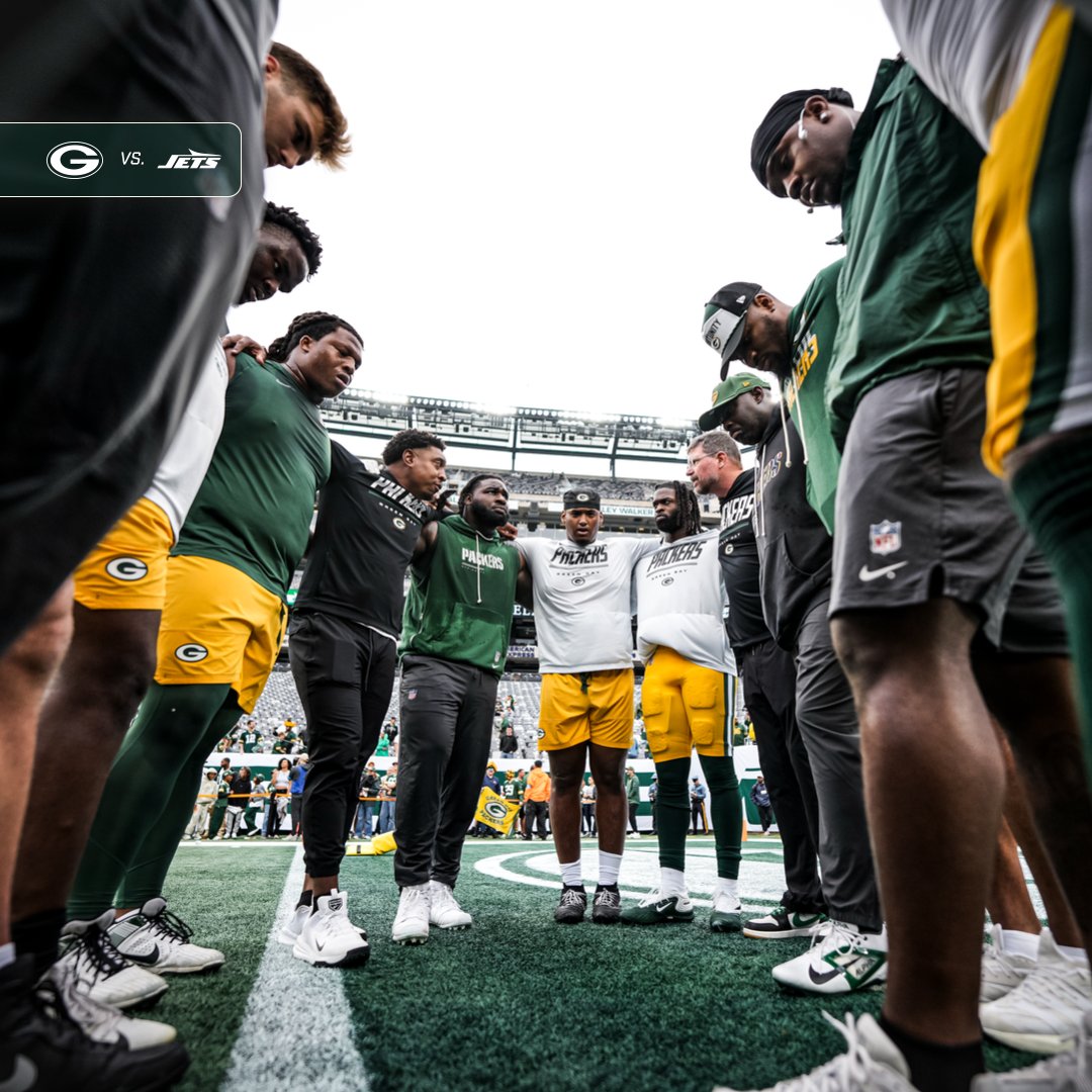 packers's tweet photo. Together https://t.co/ViIJsnOSeY