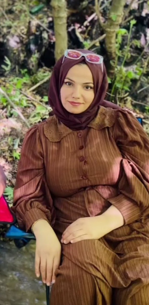 Evlimutllu's tweet photo. Yorumlar🥰🥰🥰🥰🥰 https://t.co/OChYEOV6dM