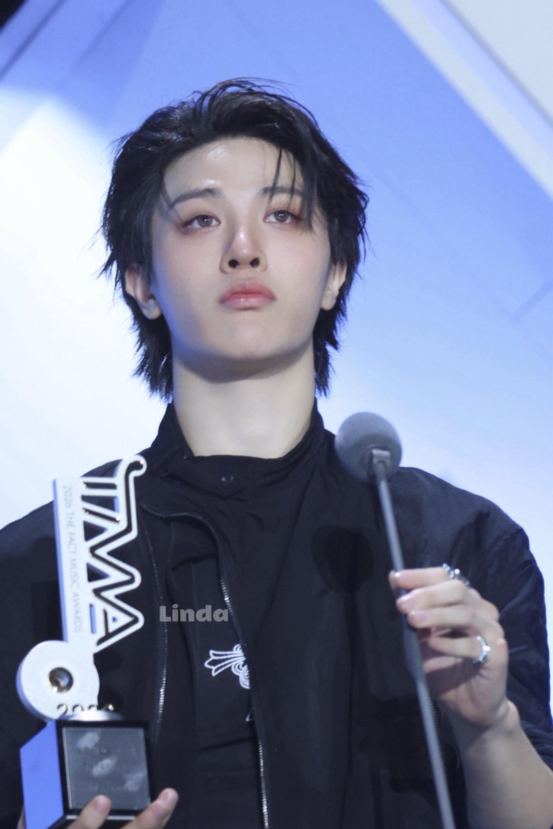 Aam_Aurora's tweet photo. หล่อมากกก หล่อแบบตั้งใจสร้างสุดๆ
🔗 https://t.co/8nozNLJUkG https://t.co/URWUMZxm6f
