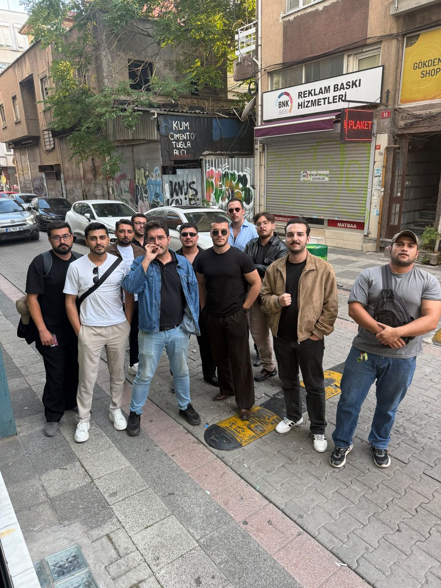 recepmrt75's tweet photo. Kervan yürüdü, sesinizi duyamadık @oguzhansevdi https://t.co/drZD3FsjKP
