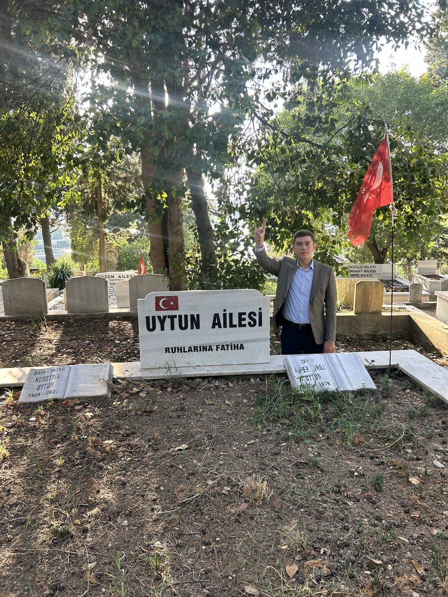 UmutUZUN58's tweet photo. ÜLKÜCÜ ŞEHİT ALPER TUNGA UYTUN
ÜLKÜCÜ ŞEHİT DAVUT KORKMAZ
GAZİ AHMET KALELİ
ÜLKÜCÜ ŞEHİT MUSTAFA DEMİR  

Ezan dinmesin, bayrak inmesin diye can veren Ülkücü Şehitlerimizi ve Gazilerimizi rahmetle anıyorum.  
Unutmadık, unutmayacağız, unutturmayacağız.  
Ruhları şad, mekânları cennet olsun. 🇹🇷