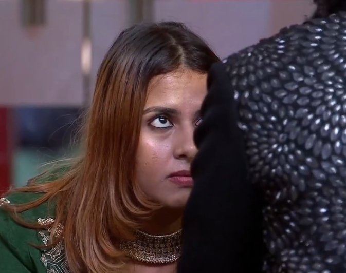 Rushi_sayz's tweet photo. Frustrated flop rockstar🙂
#QaziTouqeer #BiggBoss20 #BB20 https://t.co/v56LDTRidm