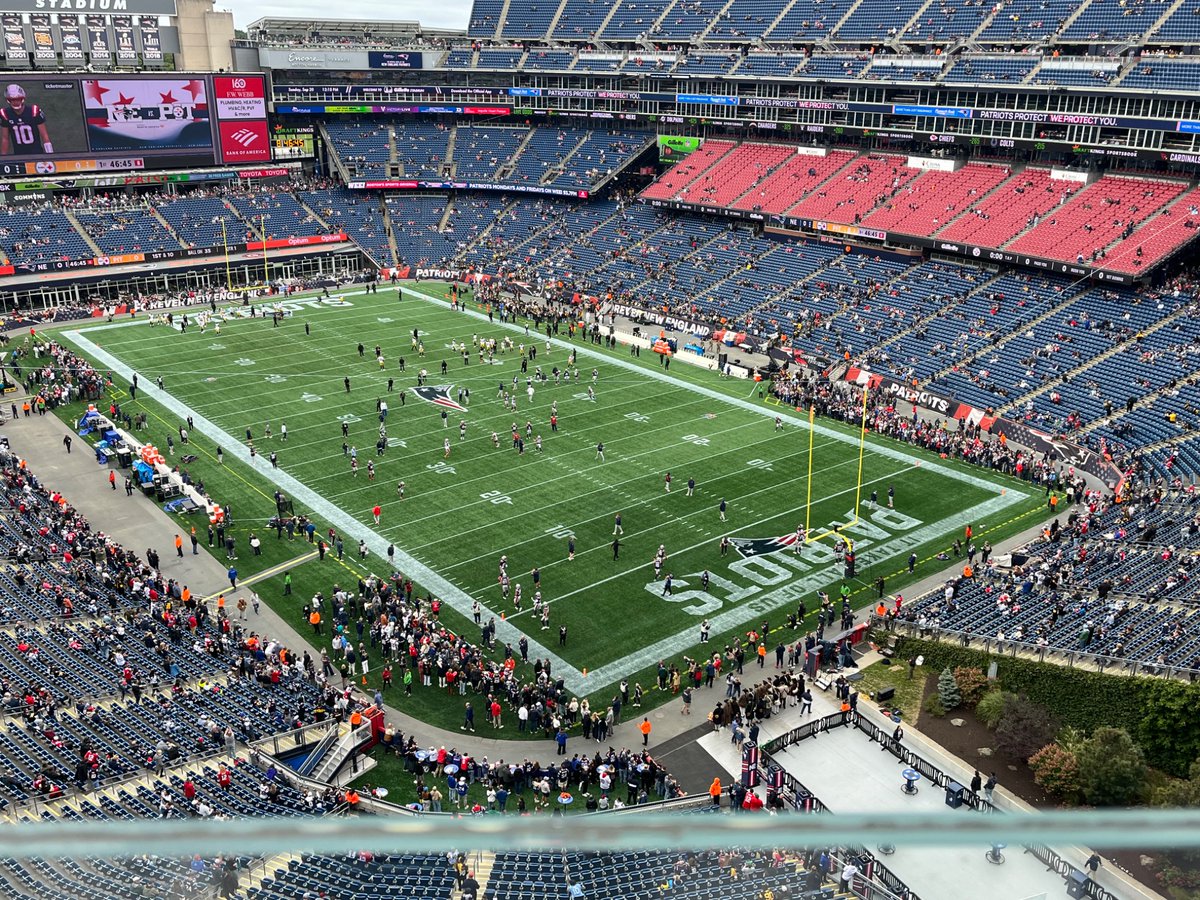 Mishkolin's tweet photo. Cloudy skies with a 90% rain chances by kickoff in Foxboro MS @spann Steelers @ Patriots https://t.co/gcXj7MiDLT