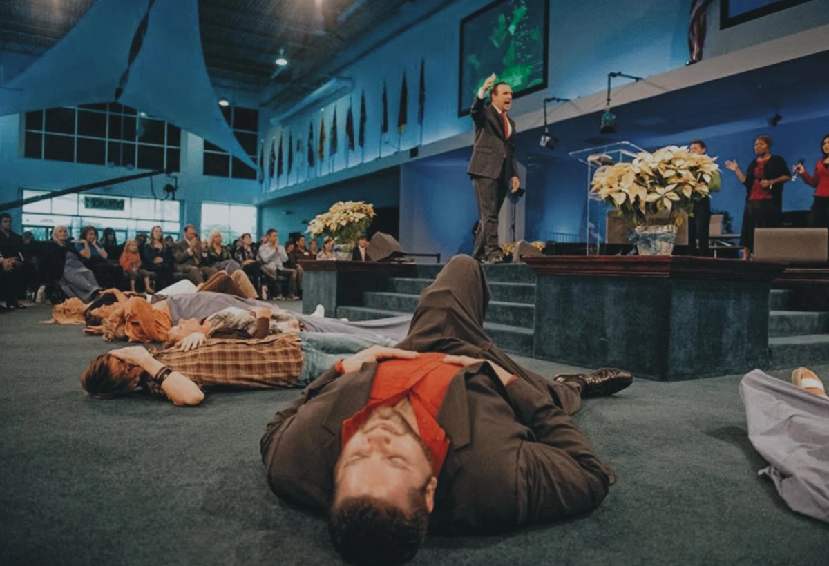PJavierOR's tweet photo. Lo mismo digo de los hermanos herejes separados.
Y por cierto: si tenemos la Biblia es por la Iglesia Católica. Concilio de Roma (382), bajo el papa Dámaso I.
Es decir: ud. lee lo que un Papa dijo que lea.
Bendiciones https://t.co/uoA4wWDCIS