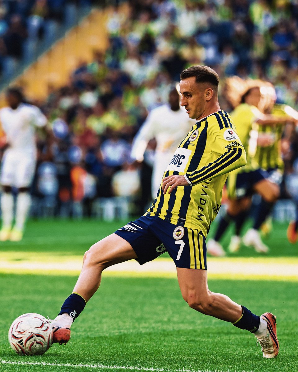 Fenerbahce's tweet photo. 📸 Maçtan fotoğraflar. 

#FBvEYP https://t.co/uMqWyxqIzx