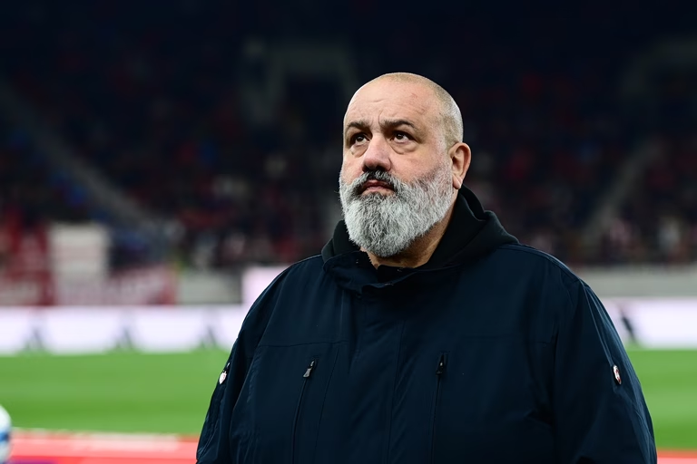 zafeiiii's tweet photo. 🚨🚨🚨 Ο Κωστας Καραπαπας μόλις ΑΝΟΙΞΕ το Instagram

Ο αντιπρόεδρος του Ολυμπιακου φέρεται να ετοιμάζει την πρώτη του αντίδραση για το πεναλτι της ΑΕΚ.

Σύμφωνα με πληροφορίες, έχει ήδη επιλεξει ΦΩΤΟΓΡΑΦΙΑ για το story. https://t.co/X7UBU9tXeN