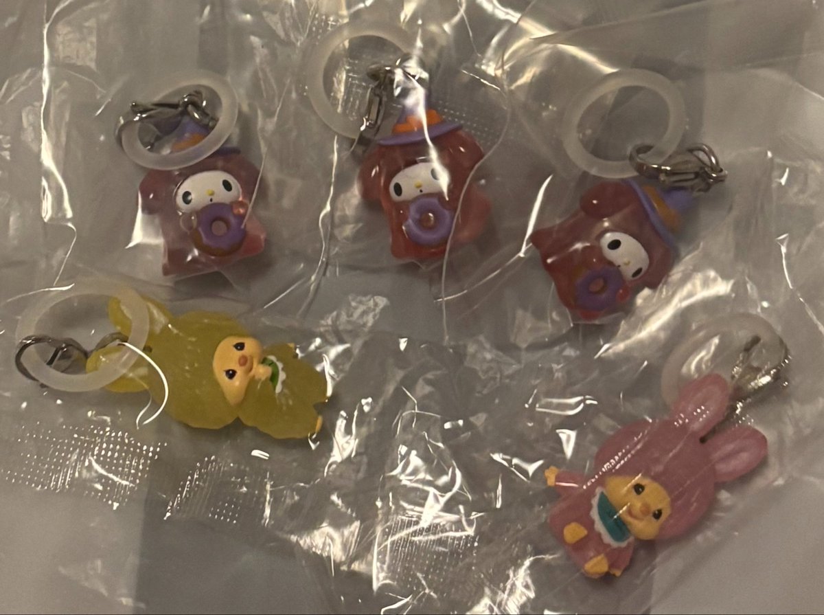 tdkkqam's tweet photo. サンリオ ハロウィン Halloween マイメロ
モンチッチ　チムたん

譲　画像5点
求　定価+送料

検索からでもお気軽にお声掛けください⭐️

めじるしアクセサリー　譲渡　買取　交換 https://t.co/yqE6Wa1dvF