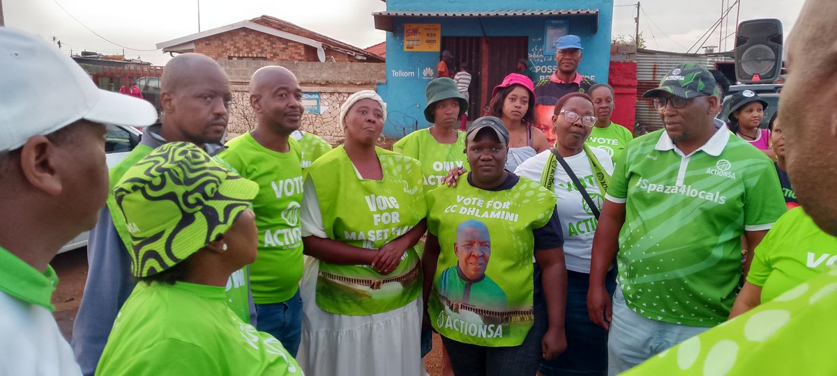 SedibengActions's tweet photo. Emfuleni is united  we are guaranteed that our people want Actionsa. PC @Funzi_Ngobeni  was present to stamp the win for ward 28 candidate Lerato Mokapi . #voteactionsa 💚🤍 @EvelynMondlana @AdviceChumaT https://t.co/eAKW1rA1xP