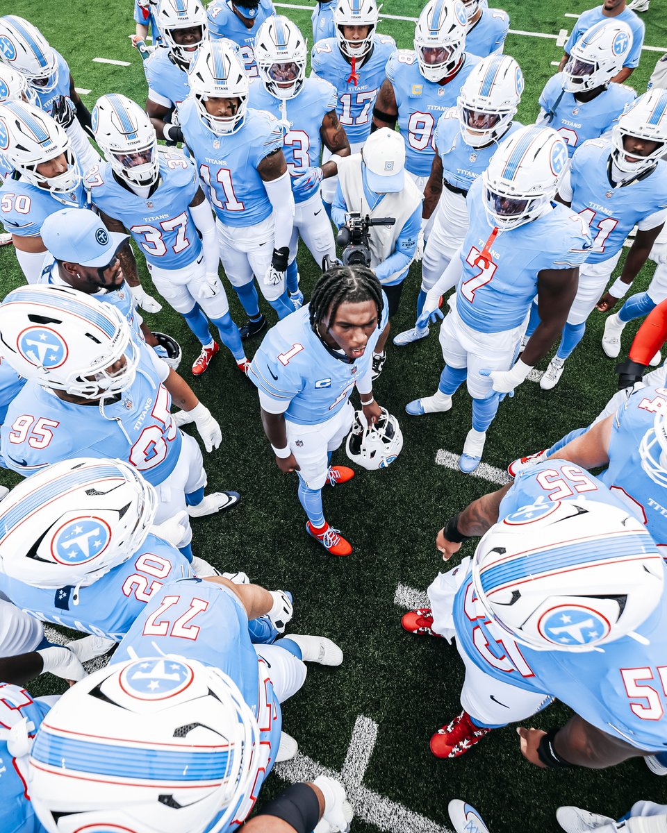 Titans's tweet photo. Time to #TitanUp https://t.co/Tg1coUQTIO