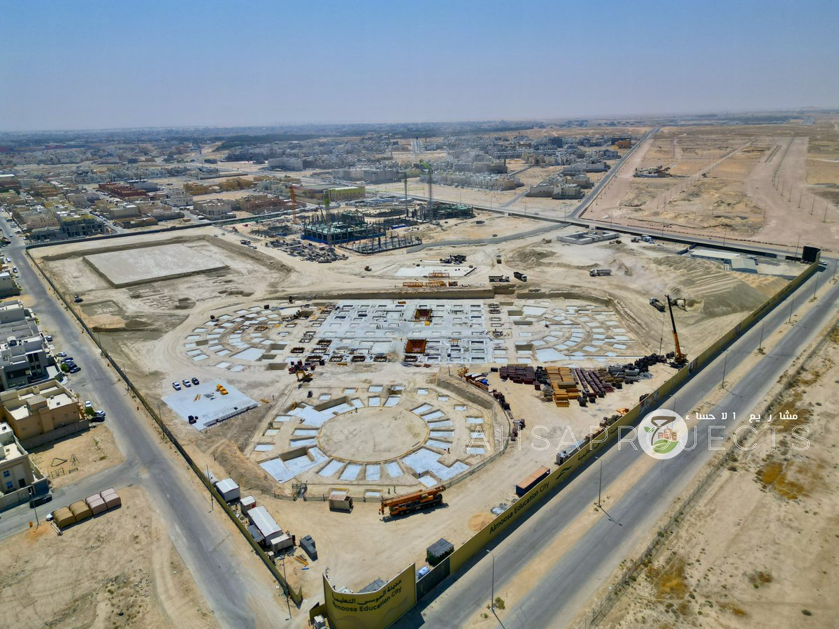 AhsaProjects's tweet photo. #تحديث |

اخر ماتوصلت له الاعمال على مشروع انشاء مدينة الموسى التعليمية على مساحة تقدَّر بـ 160 ألف متر مربع

وتضم المدينة التعليمية:

•كلية العلوم الصحية
•كلية إدارة الأعمال
•كلية الطب والجراحة
•كلية الهندسة وعلوم الحاسب

📍مدينة الهفوف - حي السلمانية الجنوبية (الرابع) https://t.co/PL1fwYqNL4