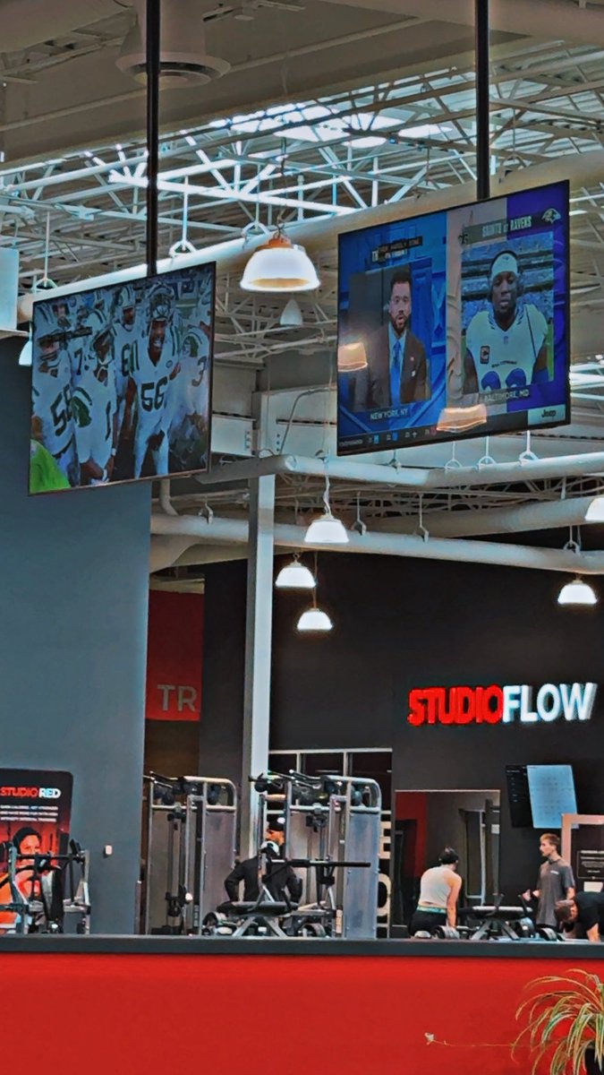 PartysaurusMike's tweet photo. Of course we throw up the games for today in the gym https://t.co/AFxNKvOSbH