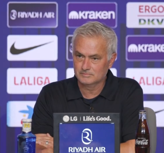 theMadridZone's tweet photo. 🚨 José Mourinho: "The fouls by Kang-In Lee and Romero on Valverde and Jude?

It's obvious those two fouls were RED CARDS.

The game should've been 11 vs 9 for 50 minutes, and instead it was 11vs10 against us." https://t.co/wA1D59ZybI