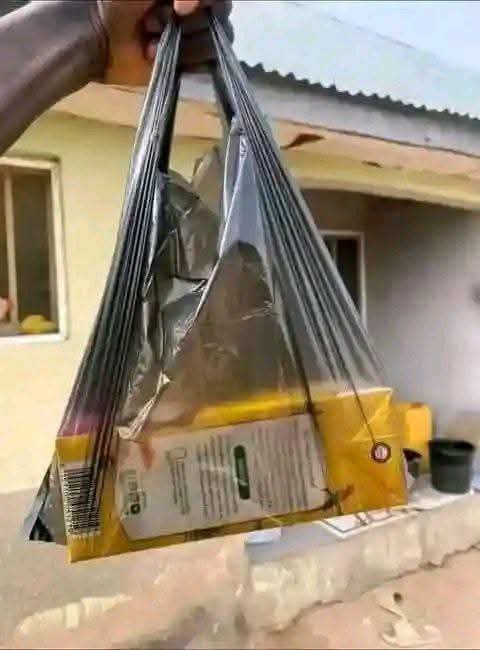 sunnaug's tweet photo. Black nylon no dey black again 😭 https://t.co/tIa2vvKpZM