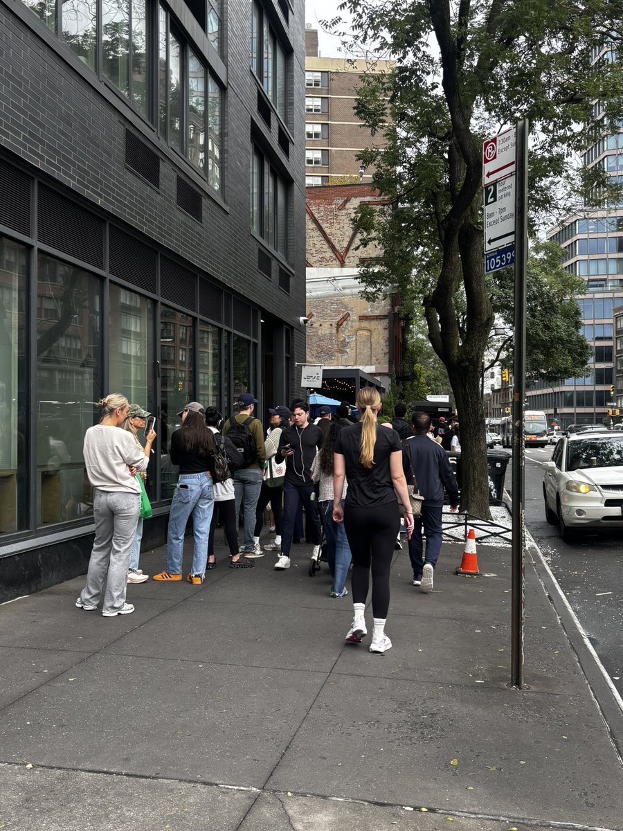 StancilJim's tweet photo. culture-less, soul-less, vapid, remote-working scum waiting in line for trend-slop meals. Drop the bomb already. https://t.co/ebkY8Uy767