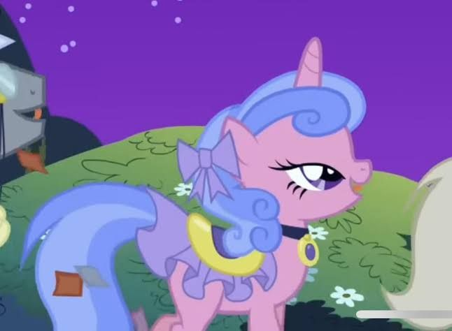 madeofcandyy's tweet photo. I miss pony fashion being a bit more horseish... https://t.co/aZMUrhiFFJ