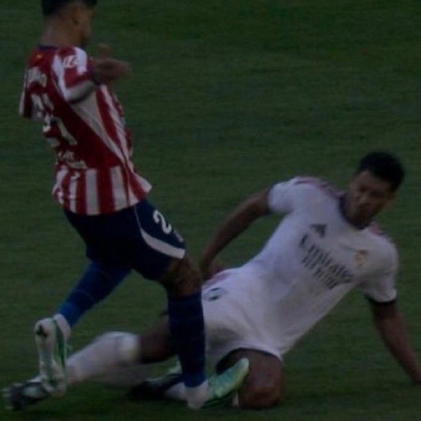 CyrusAgogo's tweet photo. How Atico ended the game without a red card? https://t.co/cWbyAYlyrg