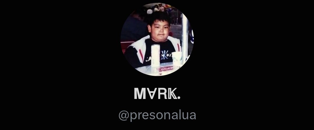 NotNawis's tweet photo. Eu adoro que meu twitter demora pra atualizar os icons então as vezes eu flagro um dos surtos de trocar foto do alien https://t.co/UEr1X8nia3