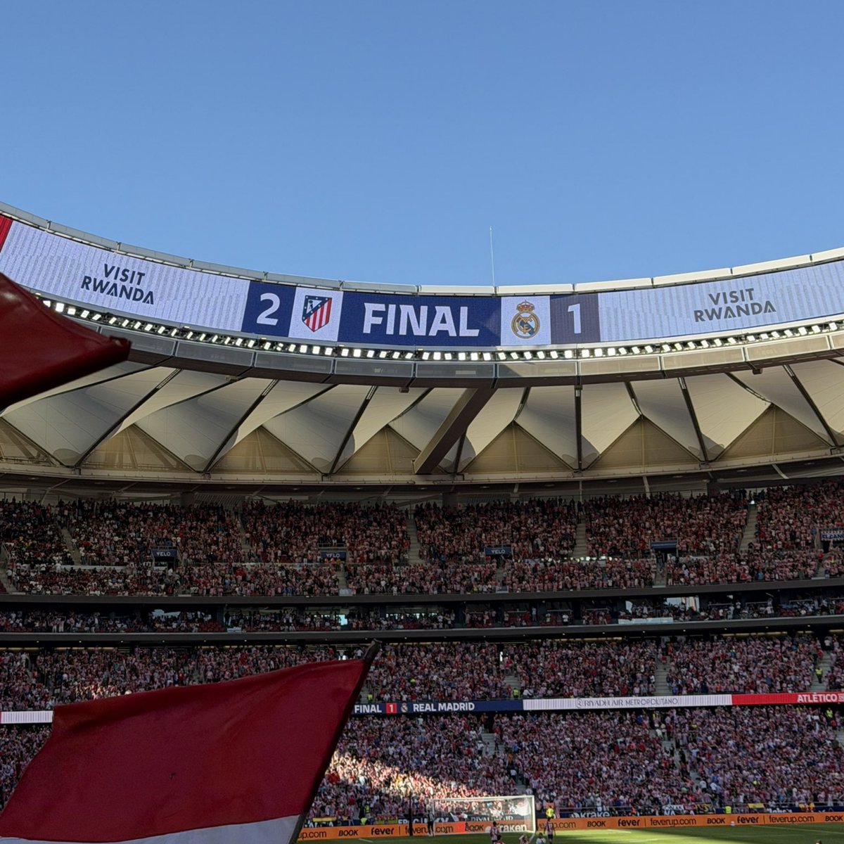 indieatletico's tweet photo. Que pase el siguiente

Al Metropolitano se viene a mamar https://t.co/Wdia4ulMdw