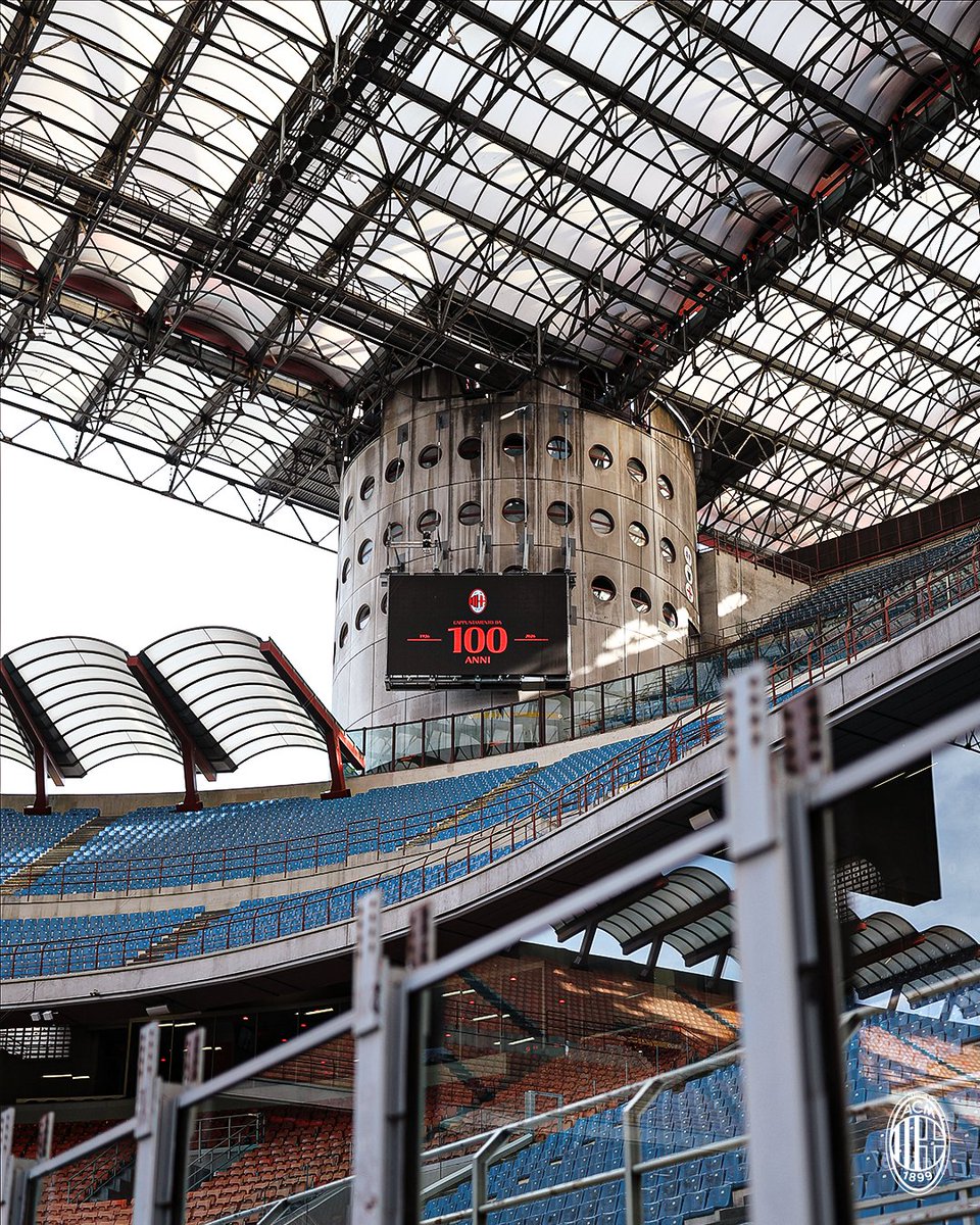 acmilan's tweet photo. 100. 🎂🏟️ https://t.co/9n1FMA2pVT