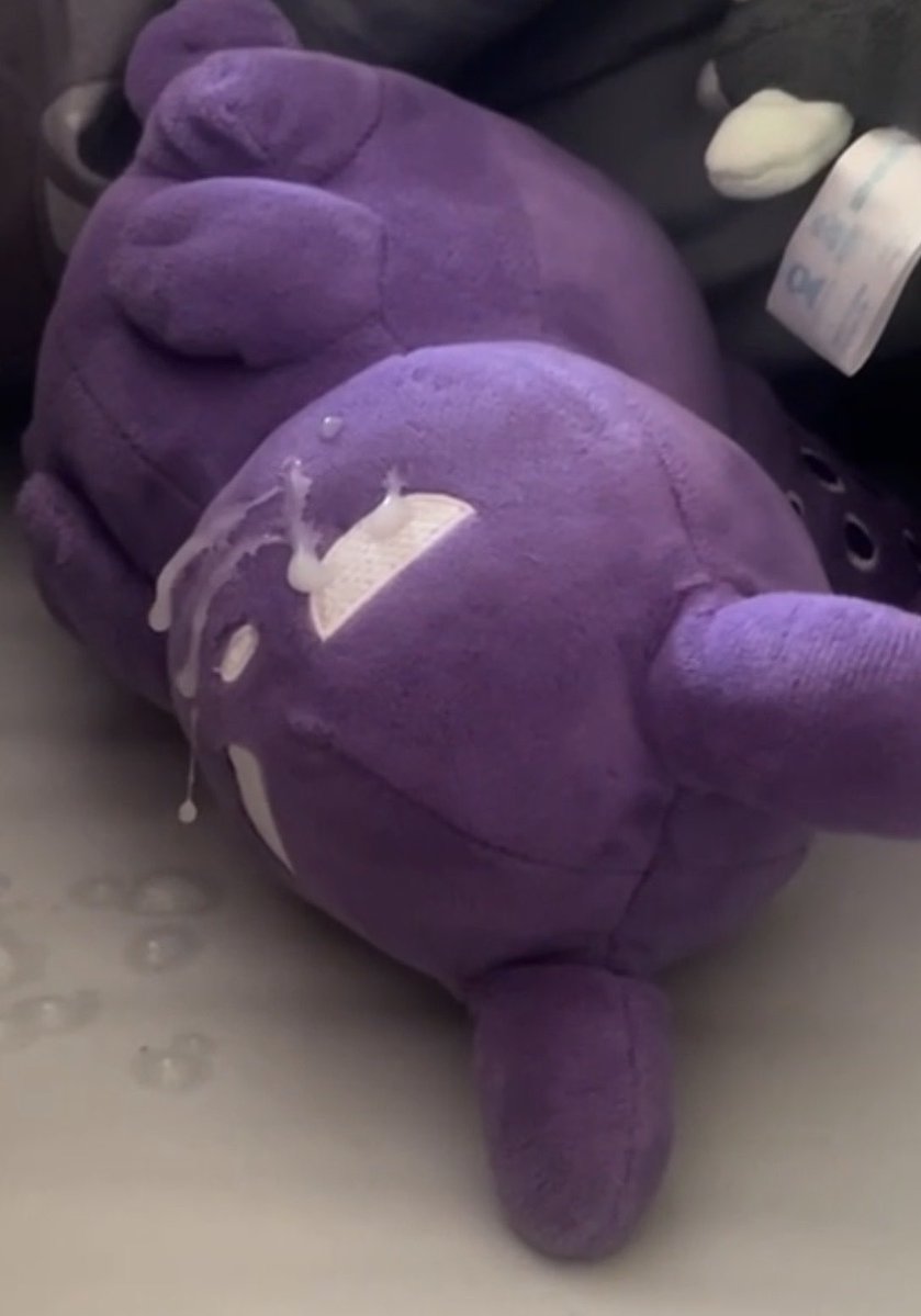 Midnight13243's tweet photo. Yay thanks for 5k followers idk how this happened lol !

Idk what special thing to do for this . I GUESS you can see my cum covered scug plushies or something lol :3 https://t.co/CfmW3CKJtX