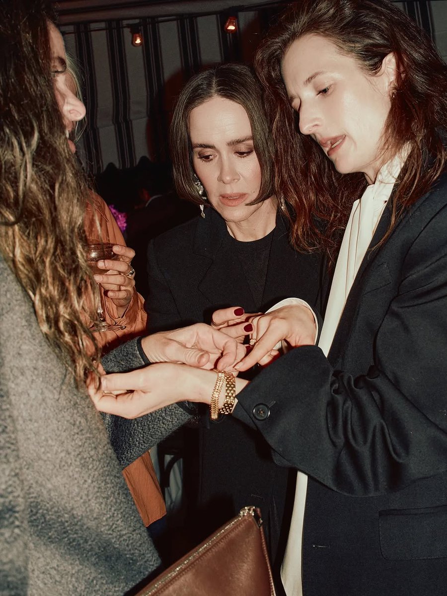 RickyVigarista's tweet photo. Sarah Paulson attended an exclusive toast in Los Angeles on Saturday night, celebrating FX’s ‘Love Story’. The series finale will premiere this week.

📸  for https://t.co/a2eJ72ckNt