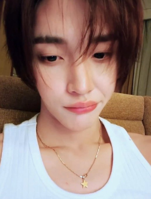 barbiebumm's tweet photo. ปากดี                                 ทำอะไร
ขี้เหงา                                 ไม่ดีสักอย่าง
เอาแต่ใจ https://t.co/ez5gw2Wcqj