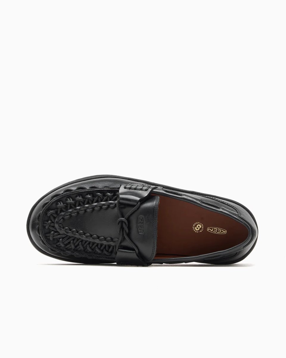 diegom_m's tweet photo. Loafer en el lenguaje Uneek de Keen. Disponible en @FOOTDISTRICT . https://t.co/0NoqMXpdtn