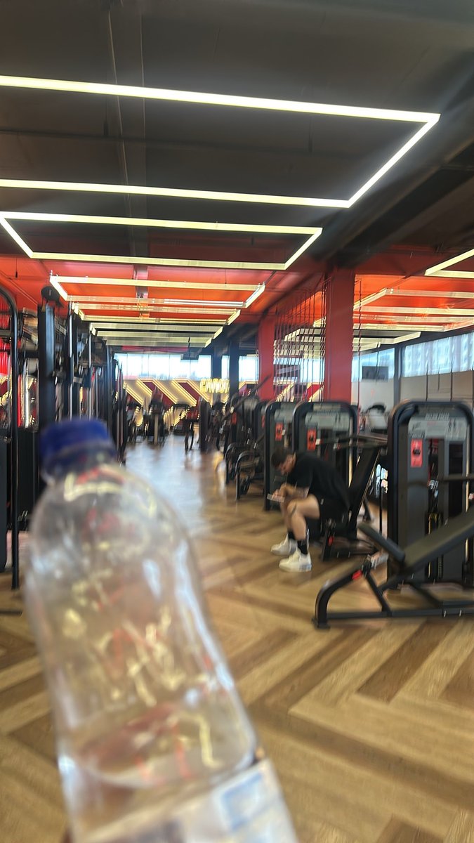 single_swing10's tweet photo. Bora treinar povo transante!!!!!💪🏾 https://t.co/g2cVIxInNo