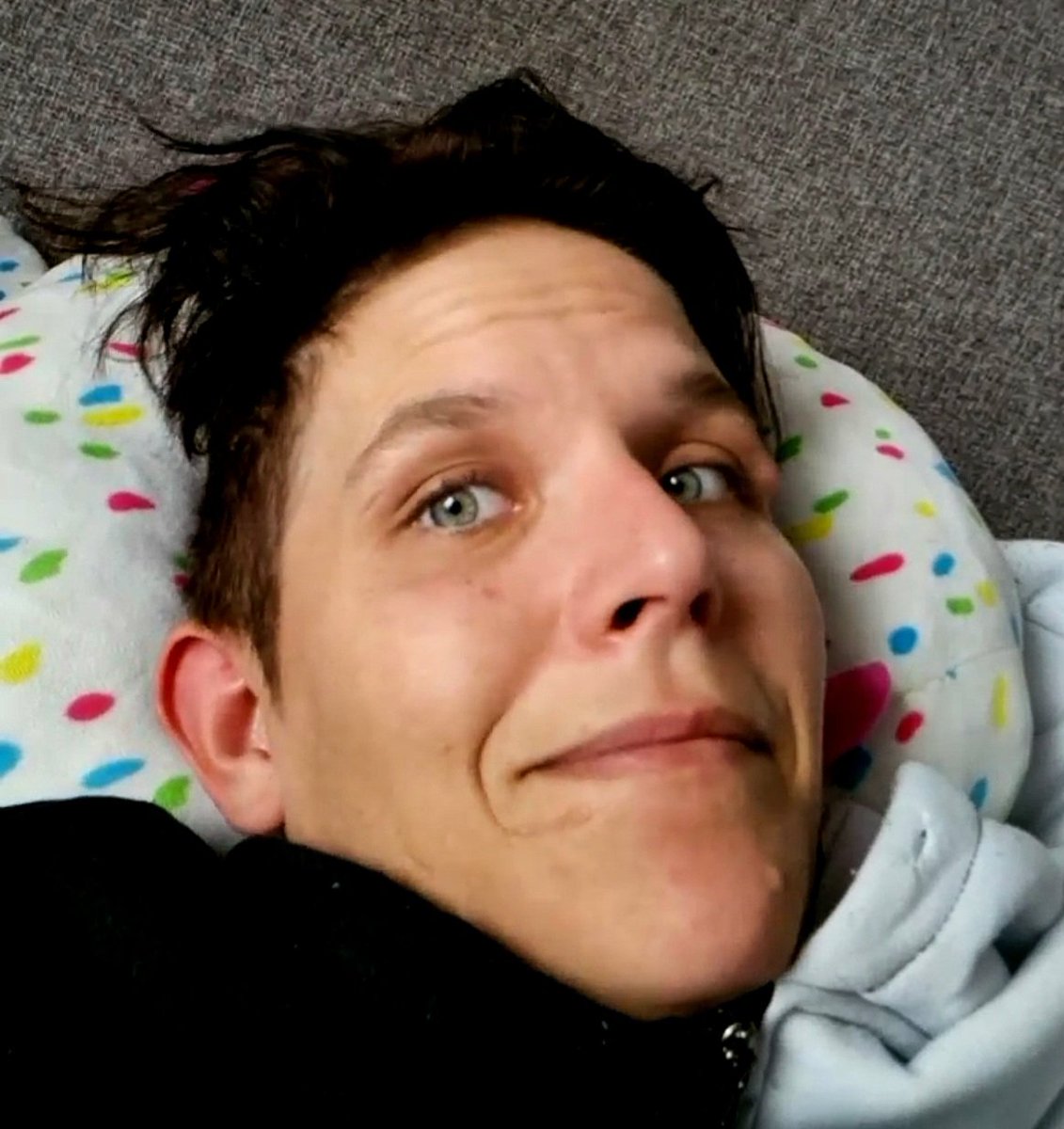 Kesse_Hexe_1993's tweet photo. Ich lege mich bald hin 😴 https://t.co/d1F0kSRP5A