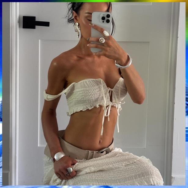 jennatmee's tweet photo. seçenekti WhatsApp 
@乂esCort乂@
 İletişim 0536 499 38 87 https://t.co/O1e8FPiBcV Hayatın en güzel ihtimali sen olabilirsin. ✨ #İstanbul #Zeytinburnu #Güngören https://t.co/ec2Kht9Udb https://t.co/3I5Juxugtf