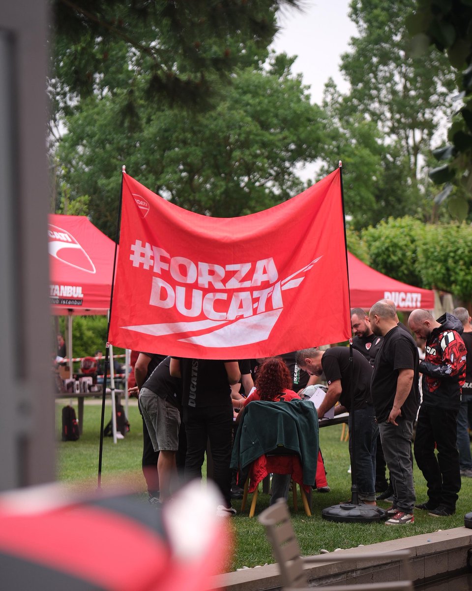 AnalisaErncmv's tweet photo. #forzaducati #ducati #ducatitr #ducatistanbul #ducatista #ducatisti #ducatidiavel #diavel #diavelv4 #digma #polonezkoy #istanbul #sunday #riding #sundayriding #diavelownersclub https://t.co/ALTVMdtCSF
