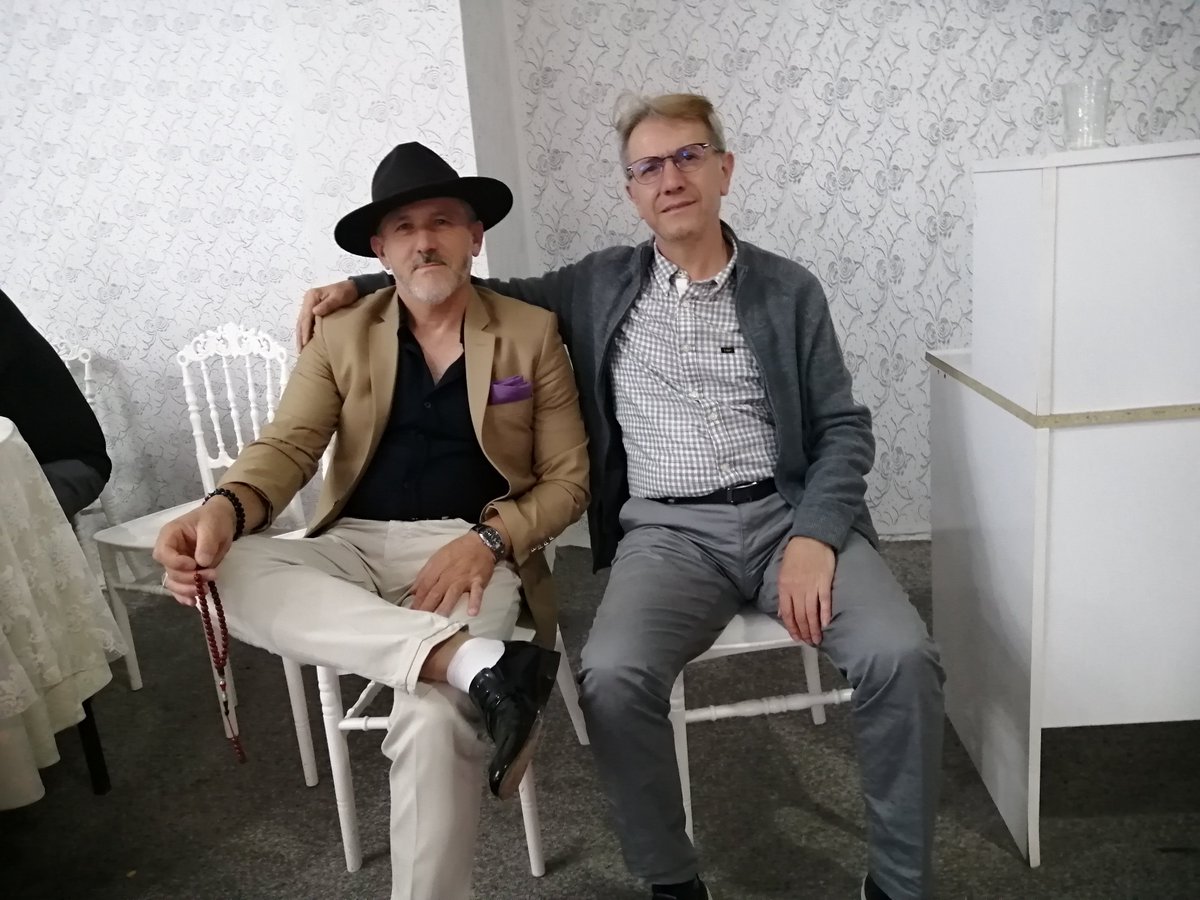 HasanErdogan006's tweet photo. Çamlıdere/Dörtkonak Köyü/Dedemçayırı Mahallemiz ağası;

Ali Karagöz ile hasbihal sonrası, kalıcı hatıra bırakmış olduk.

Yaşa be ağam! https://t.co/SjaY4bWpxt