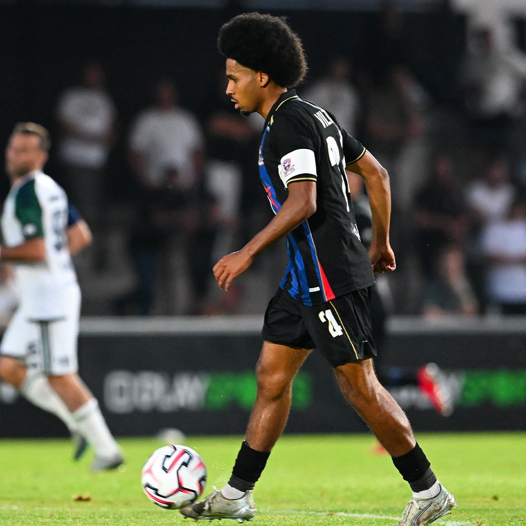 DAZN_BENL's tweet photo. π§πͺ FC Dender - Patro Eisden
π LIVE vanaf 19u15
π² De DAZN-app
π https://t.co/qW6KYBeBAm
π Mats Vissenaekens
#DENPAT https://t.co/lLW37T1gfW