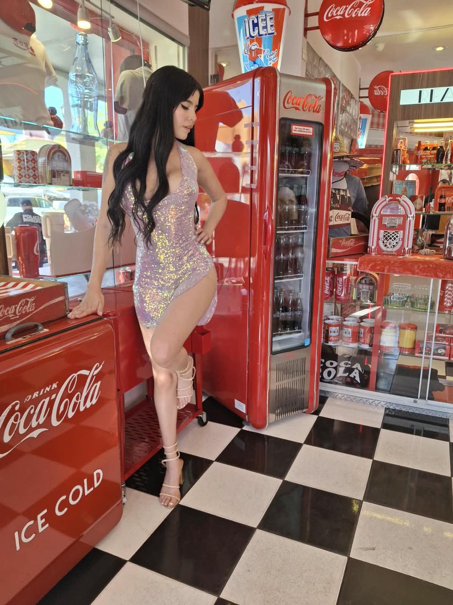 IsabeldeMarinmx's tweet photo. Un en Méxicali me la pase super rico https://t.co/ffCXRQkS38
