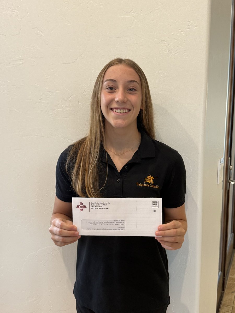 TaylorB_2029's tweet photo. Thank you @NMStateSoftball @CoachBHiggs  and @PaigeBachman1 for the mail! I’m so excited to learn more about your program! ♥️ https://t.co/6TnLjs9YaR