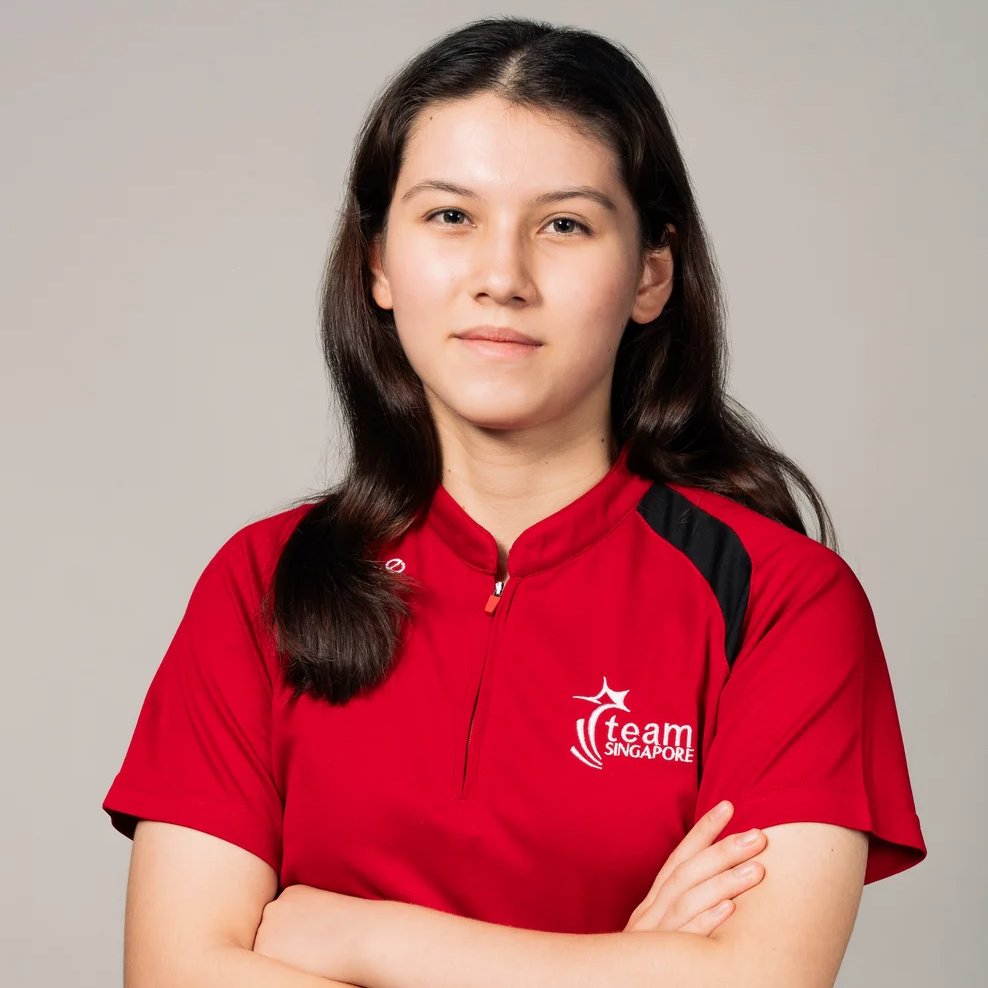 OnTheQueenside's tweet photo. Only three players made it to 5/5! 😮

🇺🇸 IM Alice Lee (2453) [B2], age 16
🇵🇾 WFM Renata Mayeregger Gonzalez (1905) [B4], age 19
🇸🇬 WFM Leah Rice (1884) [B4], age 16

#ChessOlympiad2026 https://t.co/tanq7CyWIR