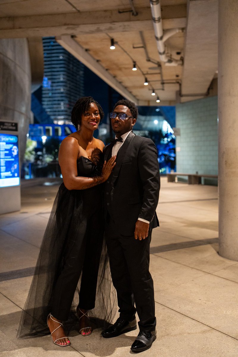 AngieNixon's tweet photo. I sell books. He cuts grass. We clean up well. Wife. Mom of five. Ready to represent the people!

Let's build a new vision for our country where we all get to thrive and flourish. Not just the 1%.

Shoes: $17 
Dress: Red Velvet Boutique, a Black Woman Owned Business in Jax. https://t.co/6PUoyQ1rvp