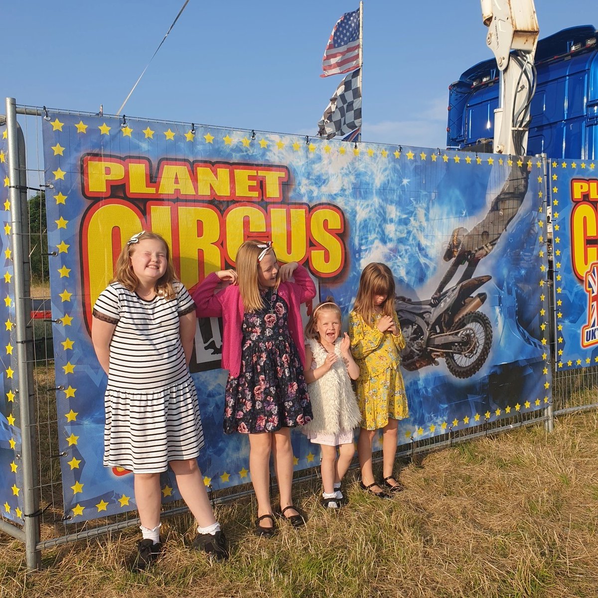 PhilNatoliiug's tweet photo. We had a great night at the circus in Scarborough. Planet Circus put on an amazing show. Definitely worth a visit. https://t.co/teK3FzeJmq