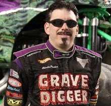 EDDIEDURKAN's tweet photo. Viper Higgins is now driving for Monster Jam https://t.co/OXdnjN7Opi