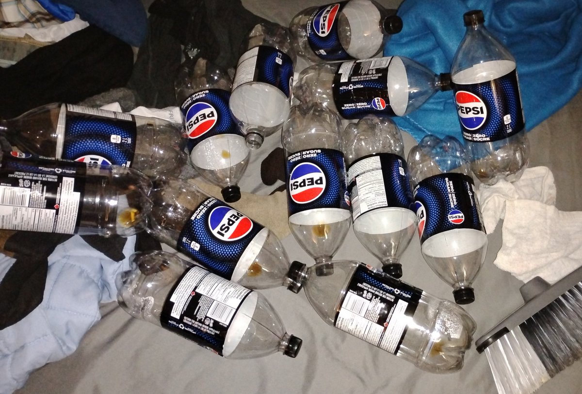 schrairie's tweet photo. @_niggachan I once drank a 2L of Pepsi zero everyday for a month. The rest of the bottles couldn't fit in the picture https://t.co/SBNNYqlrZJ