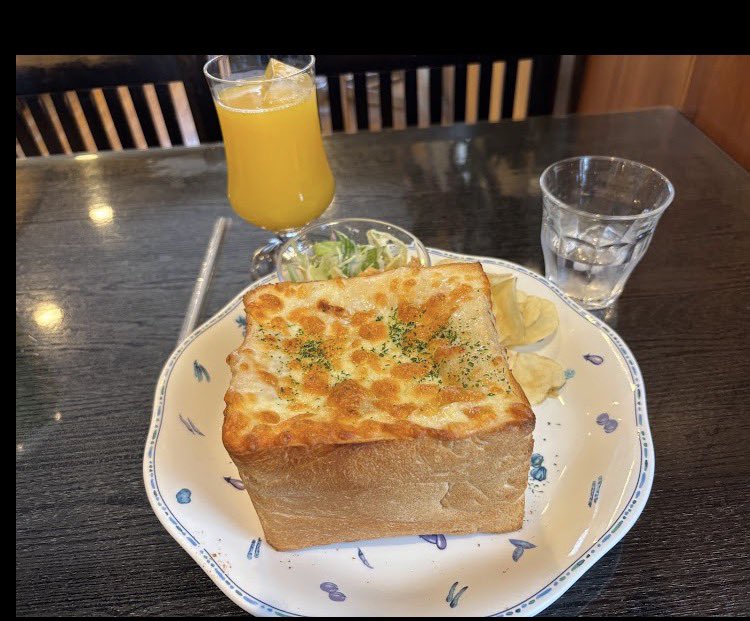 rorosu6's tweet photo. 連休中にこれ食べに行きたい https://t.co/USi7PDVpFT