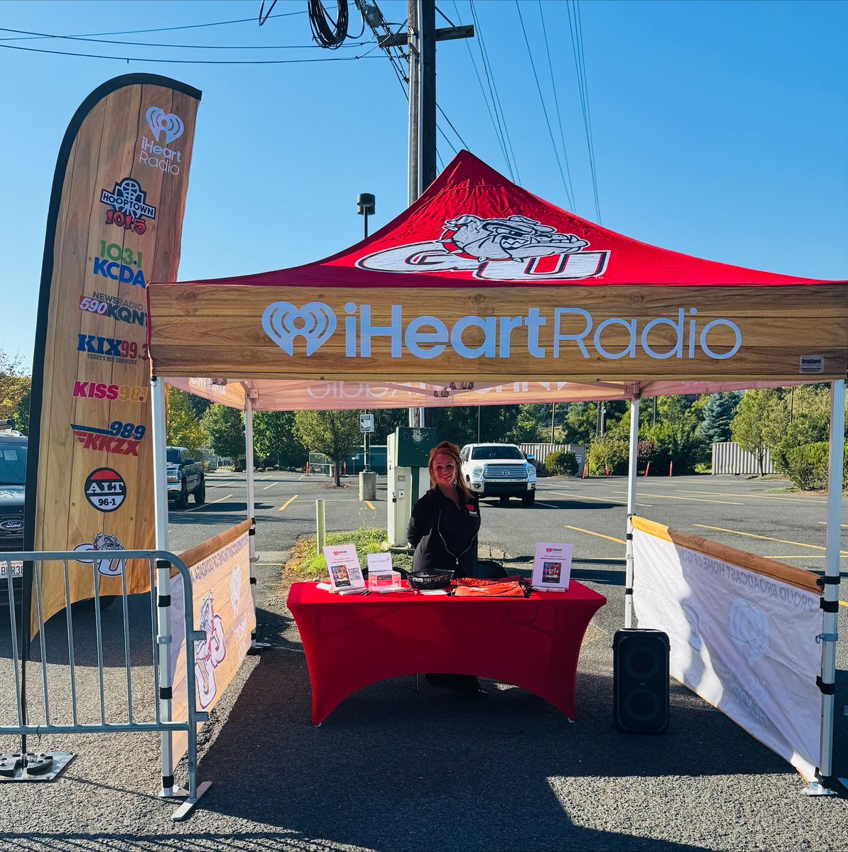 Alt961's tweet photo. 📣 Join Bree from the iHeartRadio Community Crew at the Boulevard Races TODAY!

 We’re here 10AM–1PM at E Trent Ave &amp; N Cincinnati St, next to the Beer Garden! 

🎟️ Stop by for great deals &amp; a chance to WIN prizes, including a Disney Worlds Collide 2026 family 4-pack! 🏃‍♀️❤️ https://t.co/OSNnmI2e46