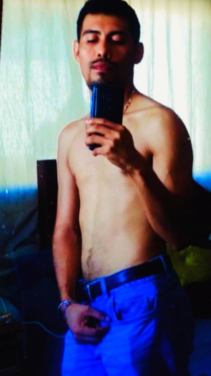 Albertt_1993's tweet photo. Calor 🥵 https://t.co/LdFviXSJWm