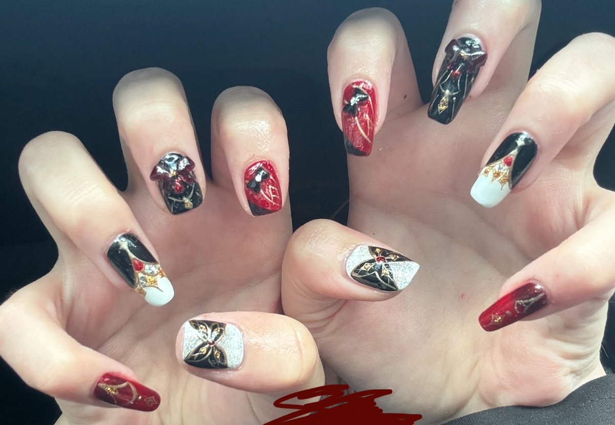lovemarionettes's tweet photo. sandrone nails ♡ https://t.co/7350CTgSFF