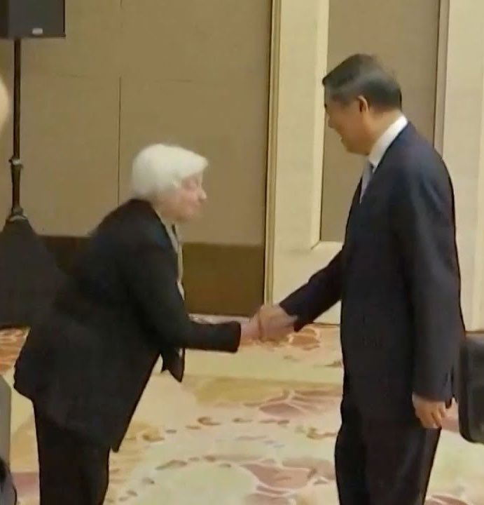 Badhombre's tweet photo. Treasury Secretary Scott Bessent doesn’t bow to or humiliate himself before his Chinese counterpart like Janet Yellen did. https://t.co/YMQVkvWl60